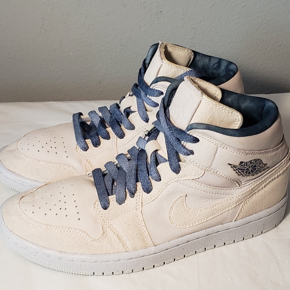 Nike Air Jordan 1 Mid Sanddrift Womens Size 8.5 Athletic Shoe Sneaker DM9126-104